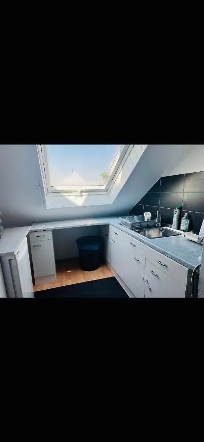 Pension Ruge Frankfurt am Main Apartment
